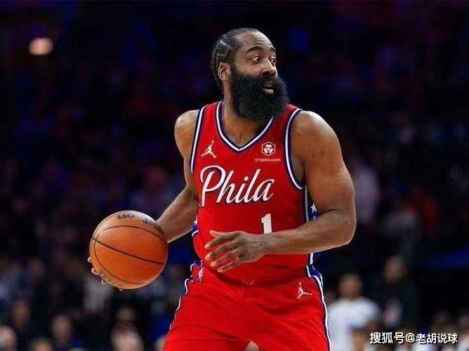 曝哈登明年退役！名宿点出原因，76人毁了2位NBA的天才队员